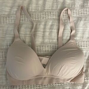 Hanes soft light pink bra- size Small